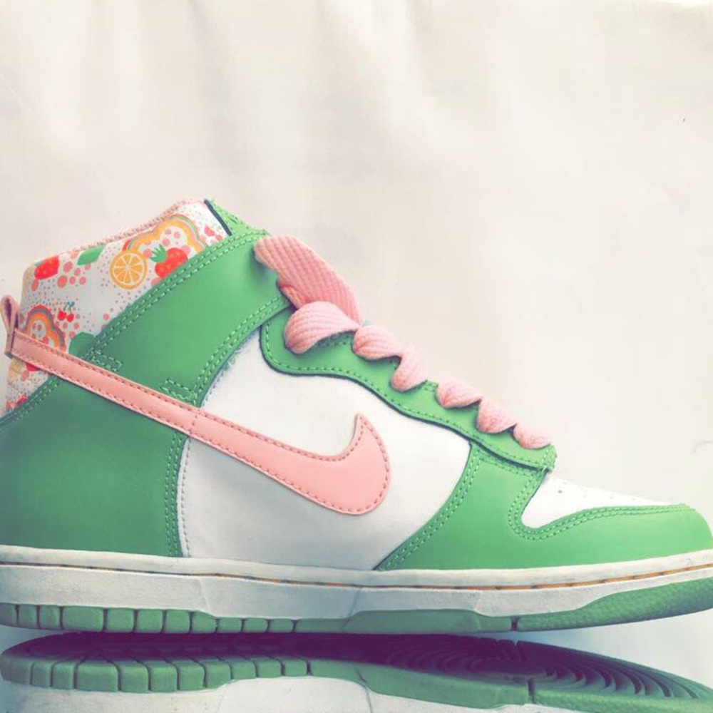 Nike